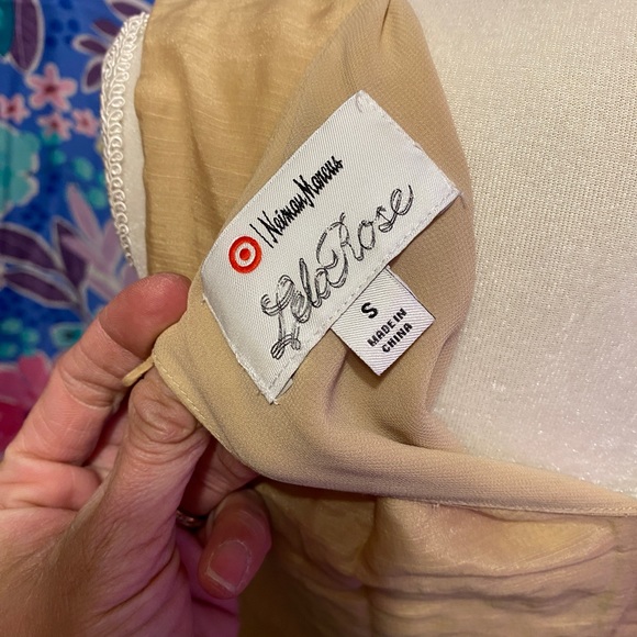 💕3 for $20💕 2 tone blouse - Picture 6 of 7